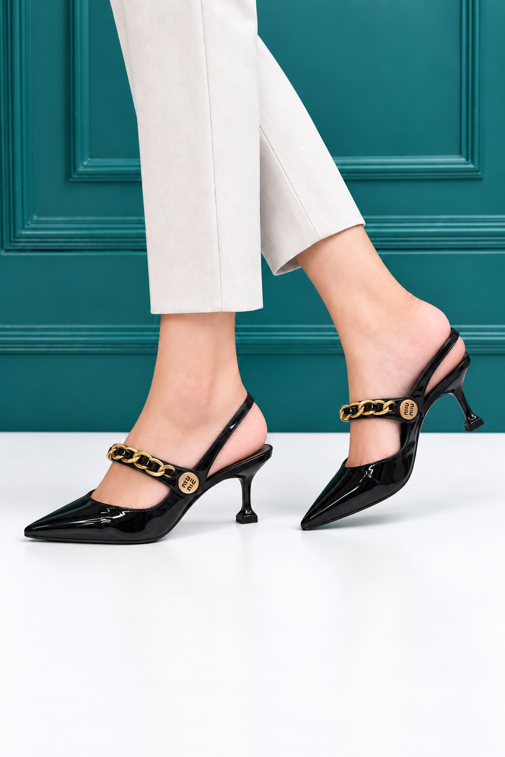 Miu Miu Slingback Pumps WS-35047